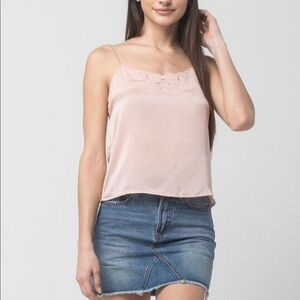 𝅺nwt satiny tank
